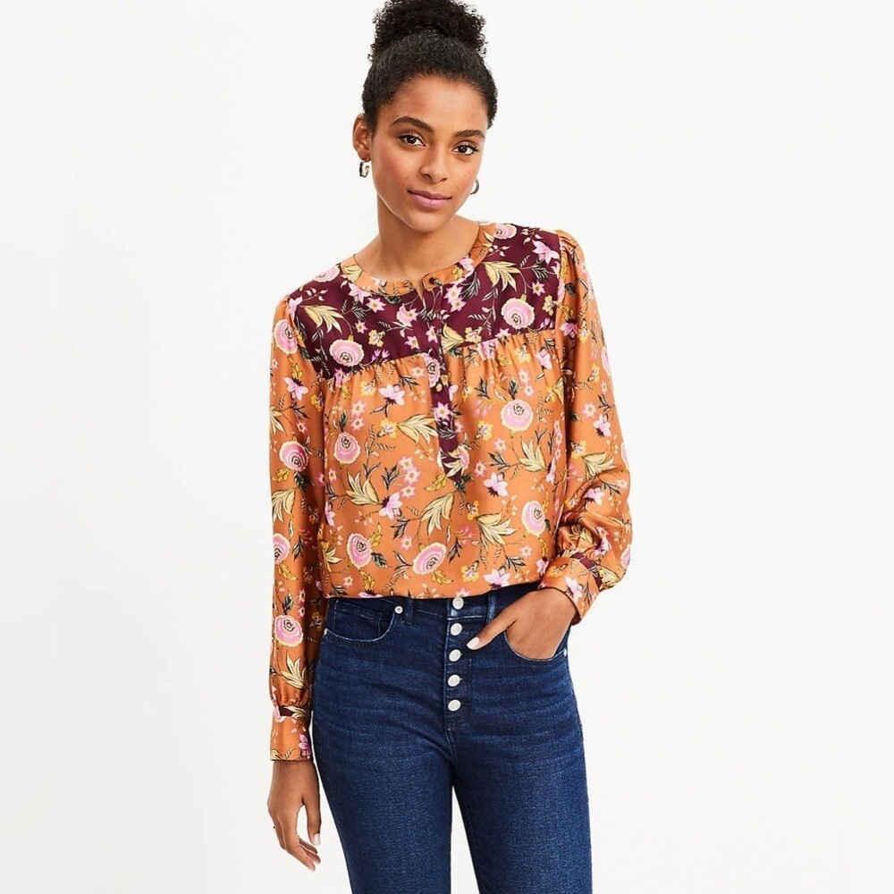LOFT Shabby Chic Floral Henley Blouse Top Fall Sateen Women’s Petite Medium